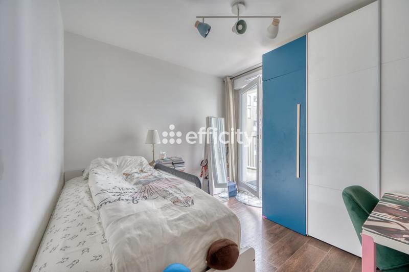 Appartement - 79 m² - 4 pièces
