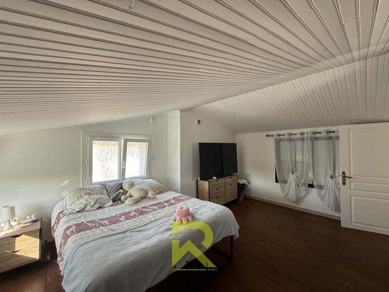 Villa - 161 m² - 6 pièces