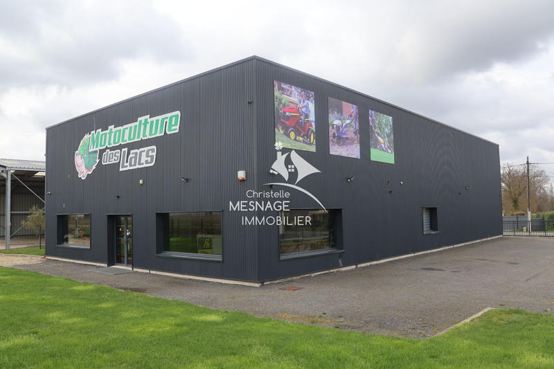 Local commercial - 378 m²