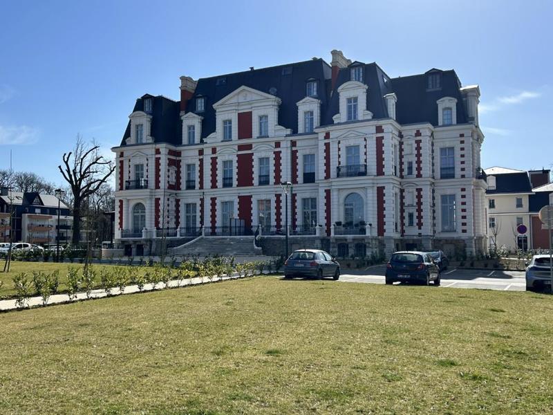 Chambre - 9 m² - 1 pièce