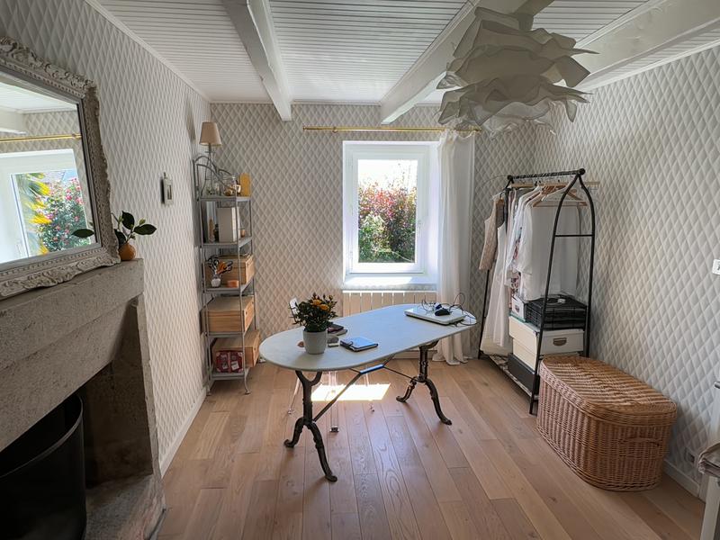 Maison - 201 m² - 7 pièces