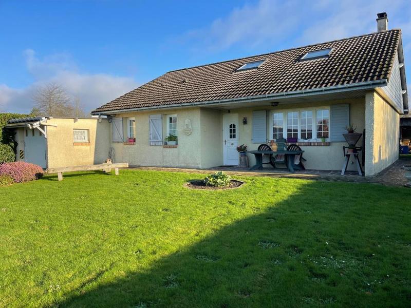 Maison traditionnelle - 133 m² - 6 pièces