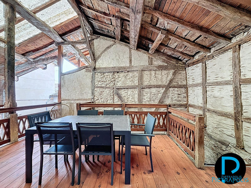 Appartement - 79 m² - 4 pièces