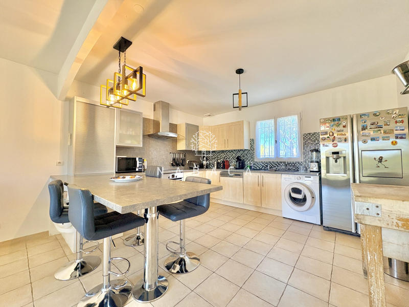 Maison - 113 m² - 5 pièces