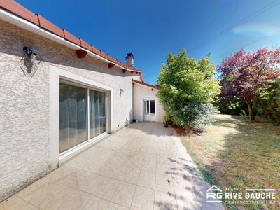 Maison - 144 m² - 5 pièces