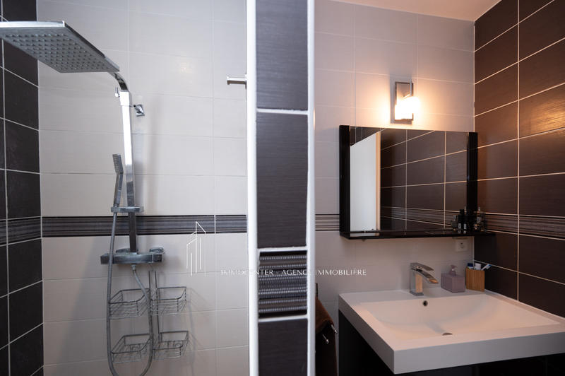 Villa - 130 m² - 6 pièces