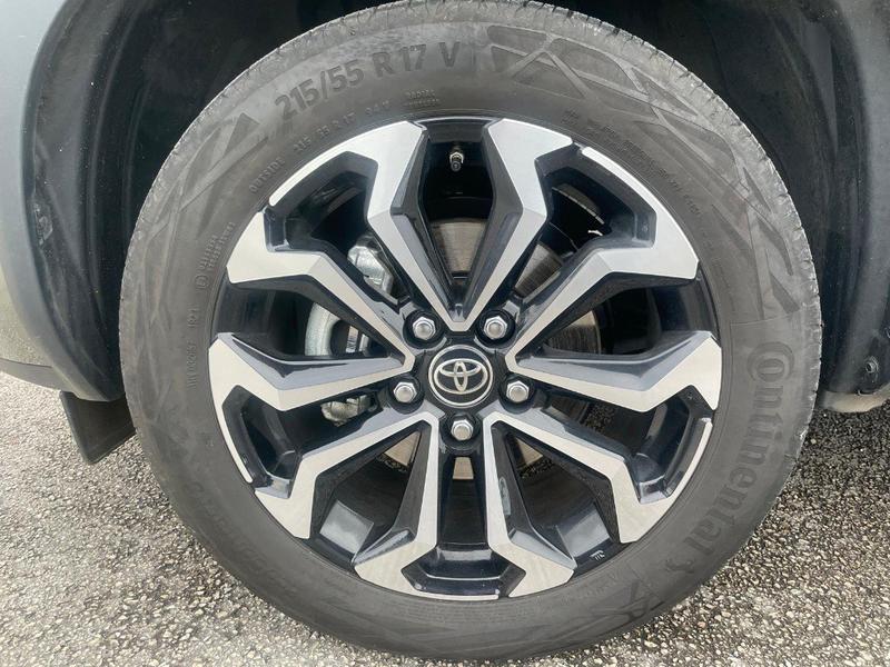 Toyota Yaris Cross Hybrid 116h - Bv Cvt (My22) Design