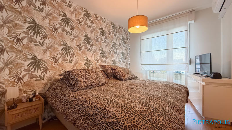 Appartement - 100 m² - 4 pièces