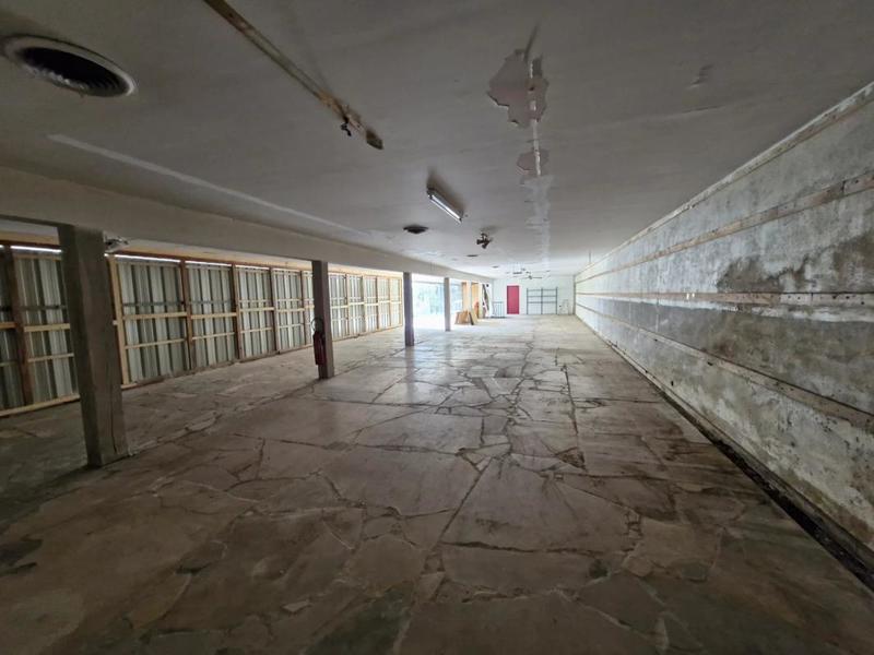 Immeuble - 180 m² - 9 pièces