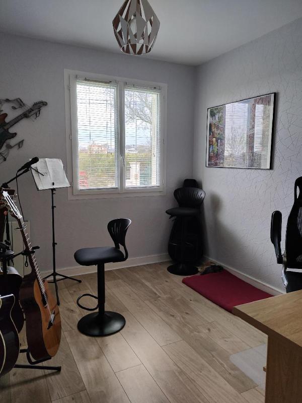 Maison - 93 m² - 5 pièces