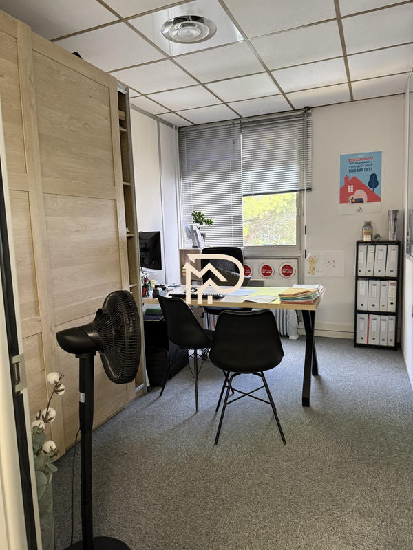 Bureau - 50 m²