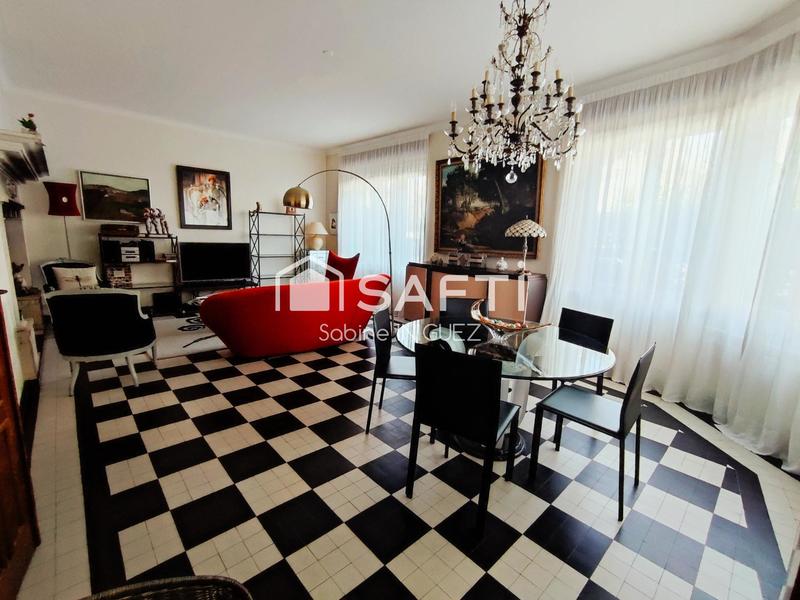 Maison - 169 m² - 7 pièces