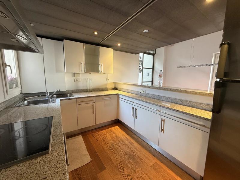 Appartement - 152 m² - 4 pièces