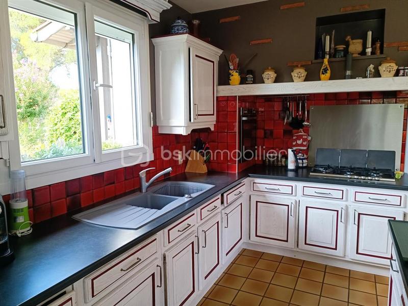 Villa - 190 m² - 6 pièces