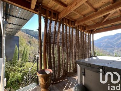 Maison - 85 m² - 4 pièces