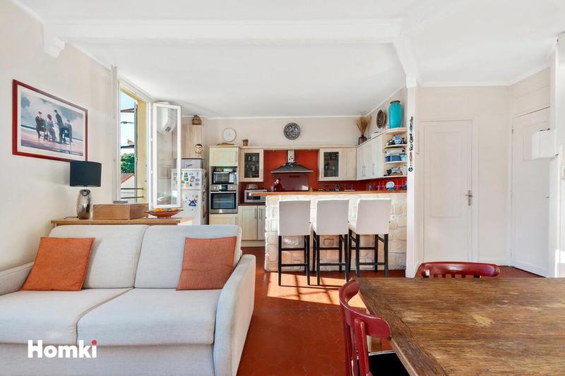 Appartement - 85 m² - 4 pièces