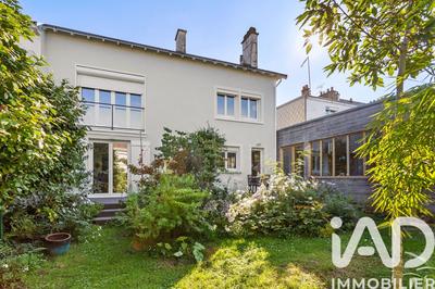 Maison - 170 m² - 7 pièces