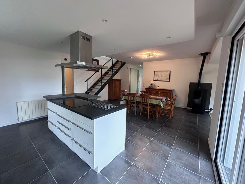 Maison - 154 m² - 4 pièces