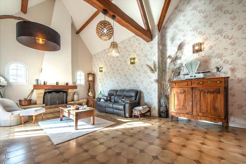 Maison - 172 m² - 7 pièces