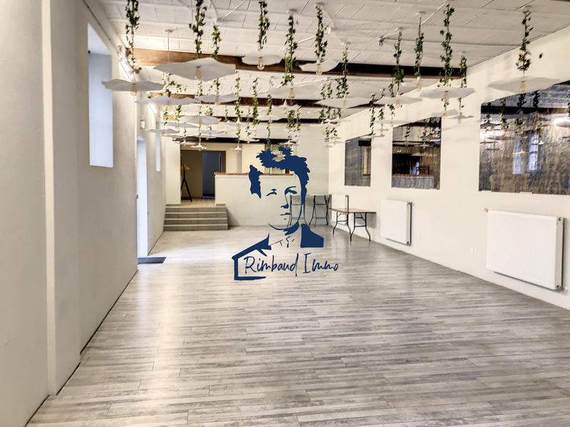 Bureau - 160 m² - 2 pièces