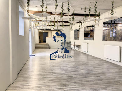 Bureau - 160 m² - 2 pièces