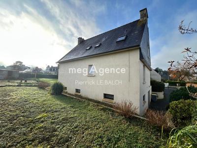 Maison - 117 m² - 6 pièces