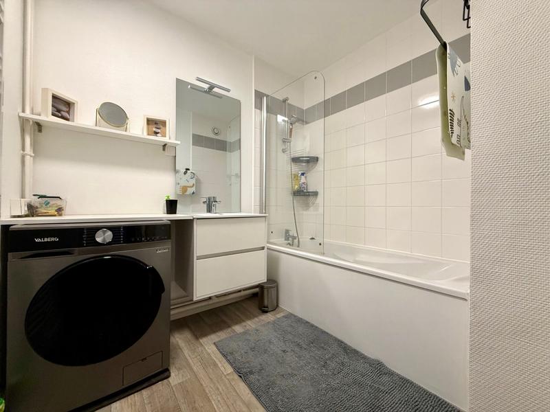 Appartement - 82 m² - 4 pièces