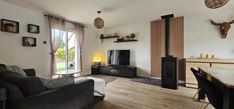 Maison - 84 m² - 4 pièces