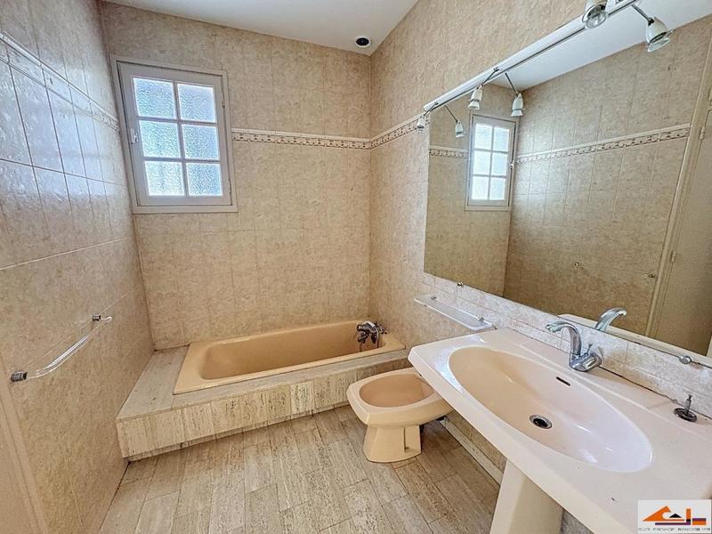 Villa - 150 m² - 6 pièces