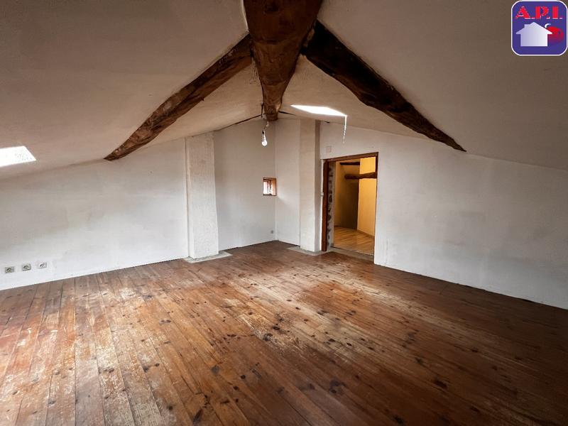 Maison - 136 m² - 5 pièces