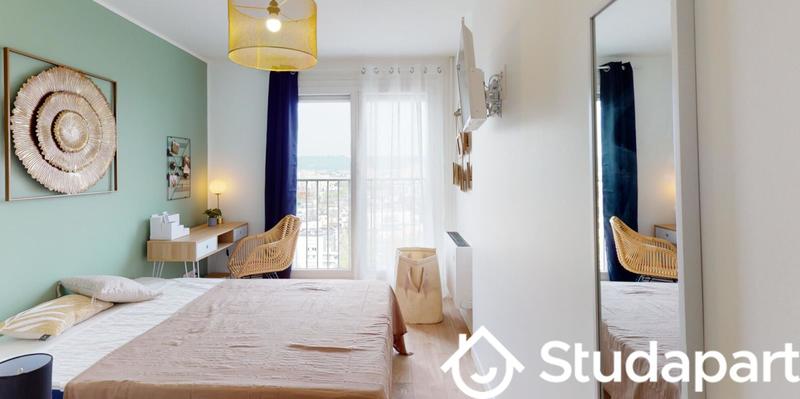 Chambre - 11 m² - 1 pièce