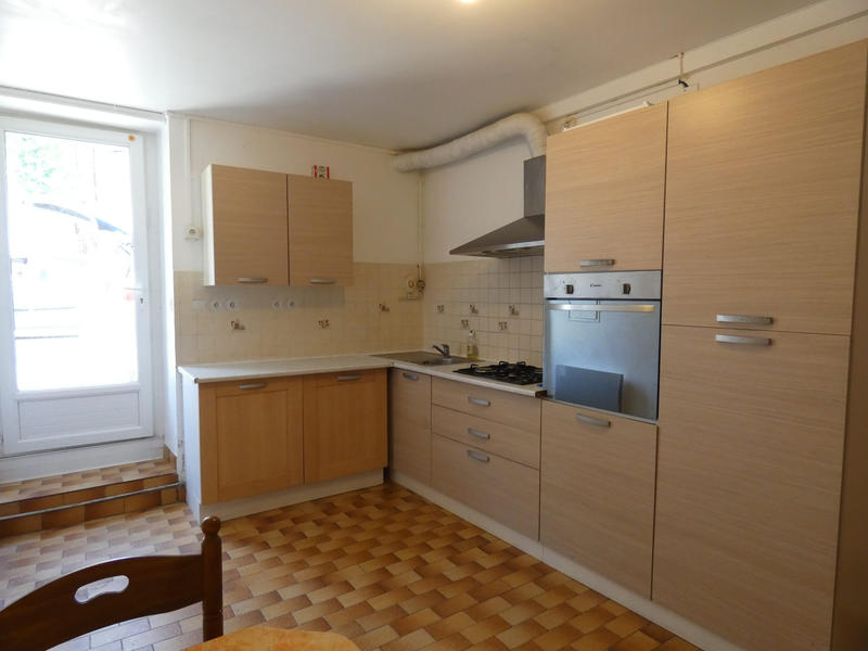 Maison - 219 m² - 8 pièces