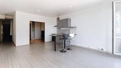 Appartement - 49 m² - 2 pièces