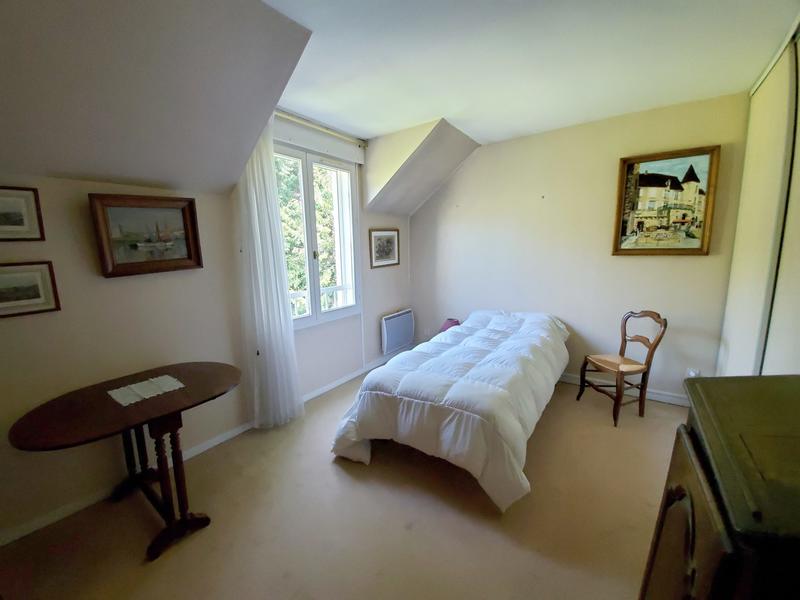 Maison traditionnelle - 135 m² - 6 pièces