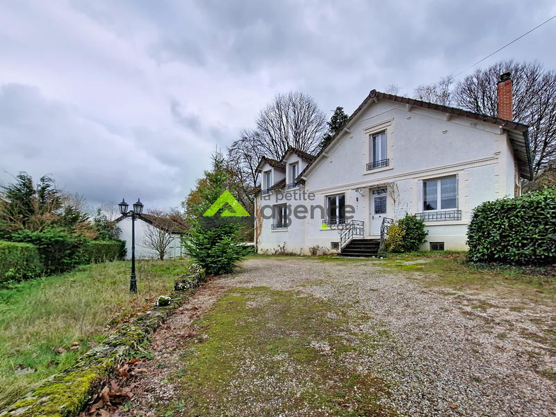 Maison - 190 m² - 7 pièces