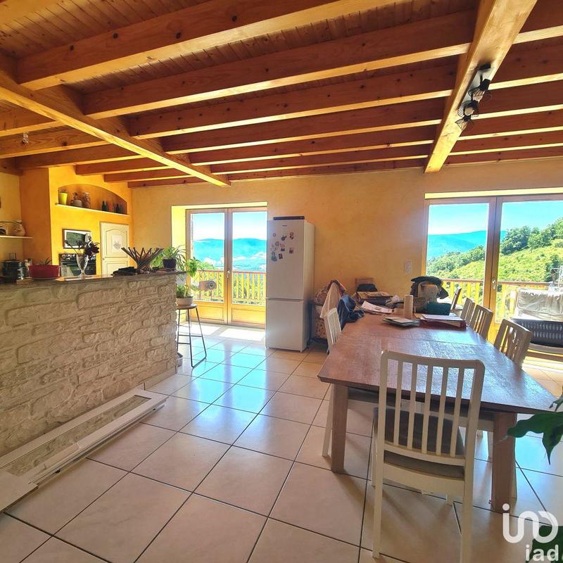 Maison - 157 m² - 5 pièces