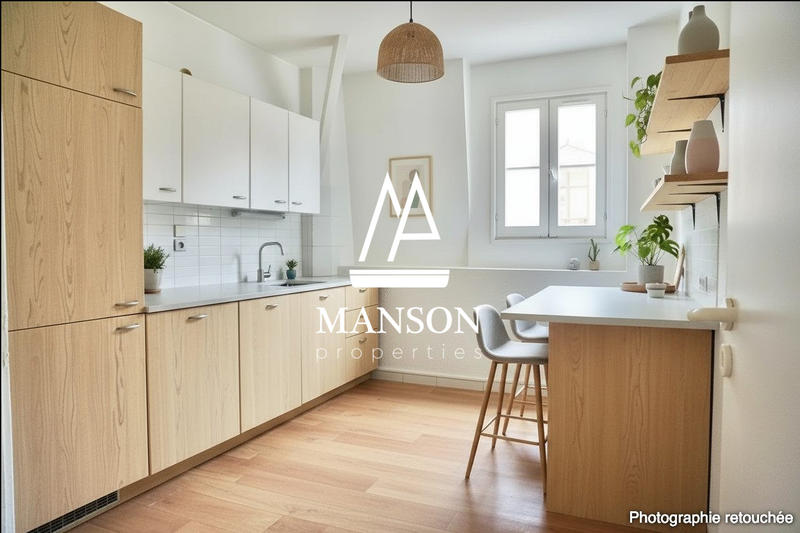 Appartement - 94 m² - 4 pièces