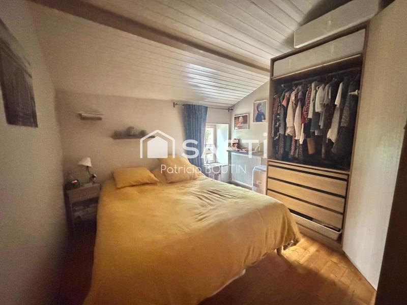 Maison - 167 m² - 8 pièces