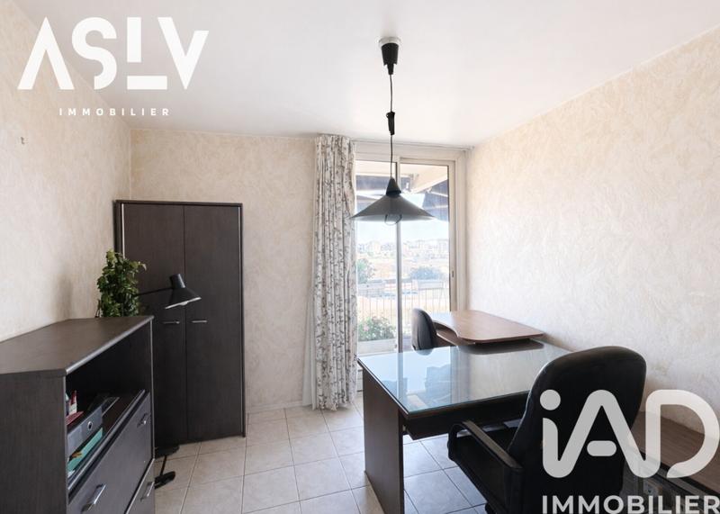 Appartement - 86 m² - 5 pièces