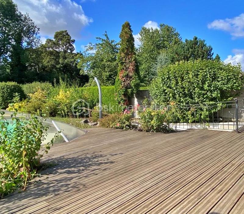 Maison - 145 m² - 5 pièces