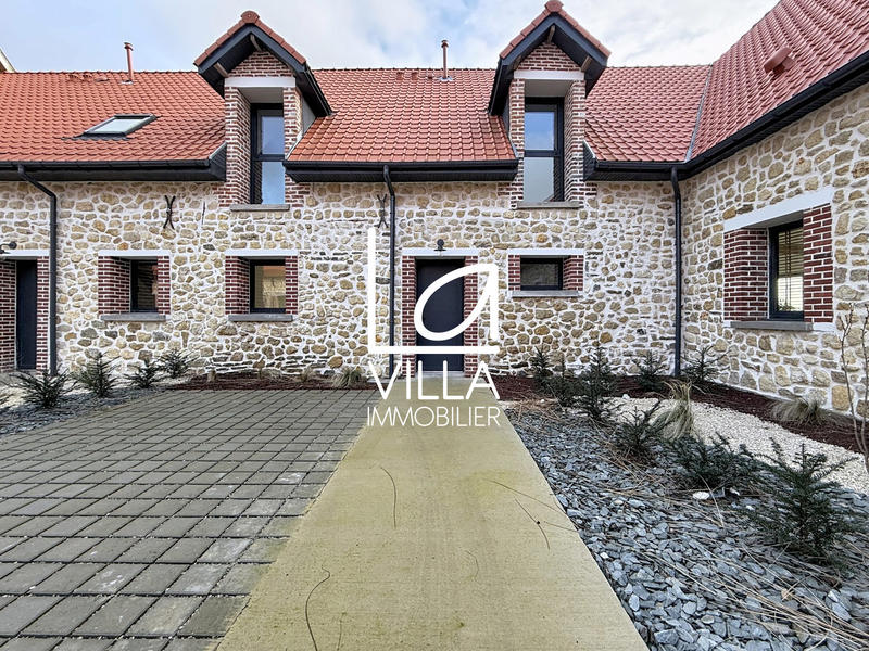 Maison - 103 m² - 5 pièces