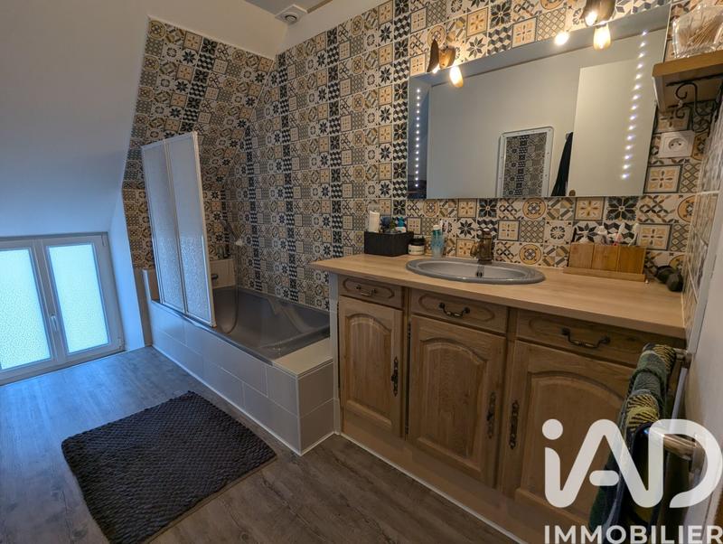 Maison - 127 m² - 6 pièces