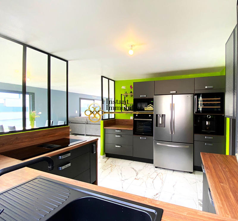 Maison - 108 m² - 5 pièces