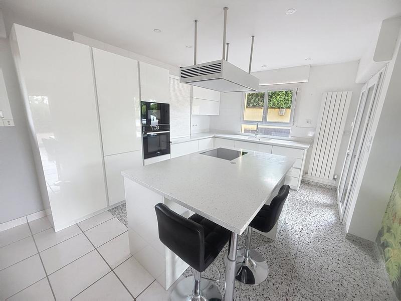 Maison - 133 m² - 5 pièces