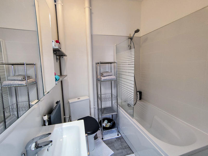 Immeuble - 365 m² - 19 pièces