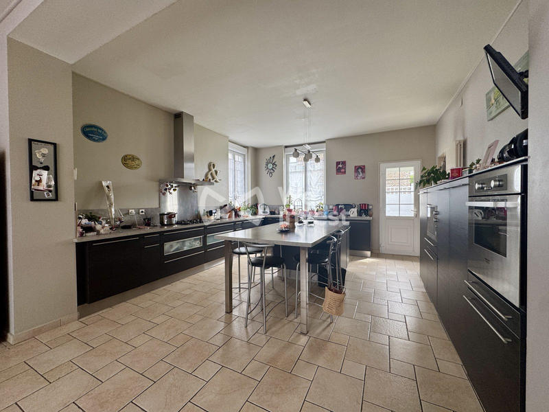 Maison - 192 m² - 5 pièces