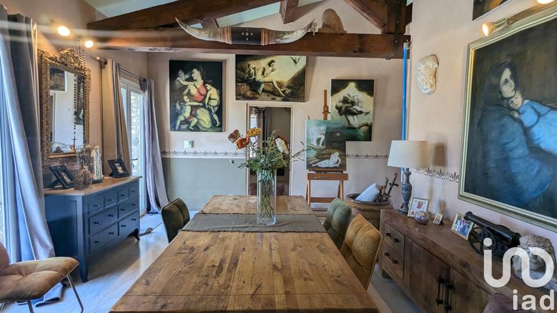 Maison - 445 m² - 19 pièces