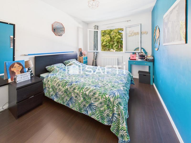 Maison - 92 m² - 4 pièces