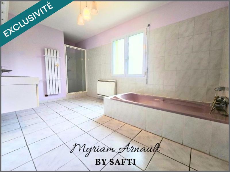 Maison - 230 m² - 7 pièces