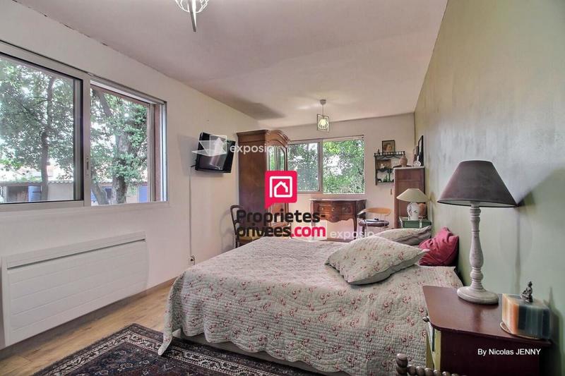 Maison - 227 m² - 6 pièces